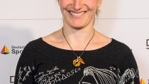 TATJANA HÜFNER