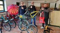 Erste Fahrradwerkstatt für Jugendliche auf Gut Lüben in Burg