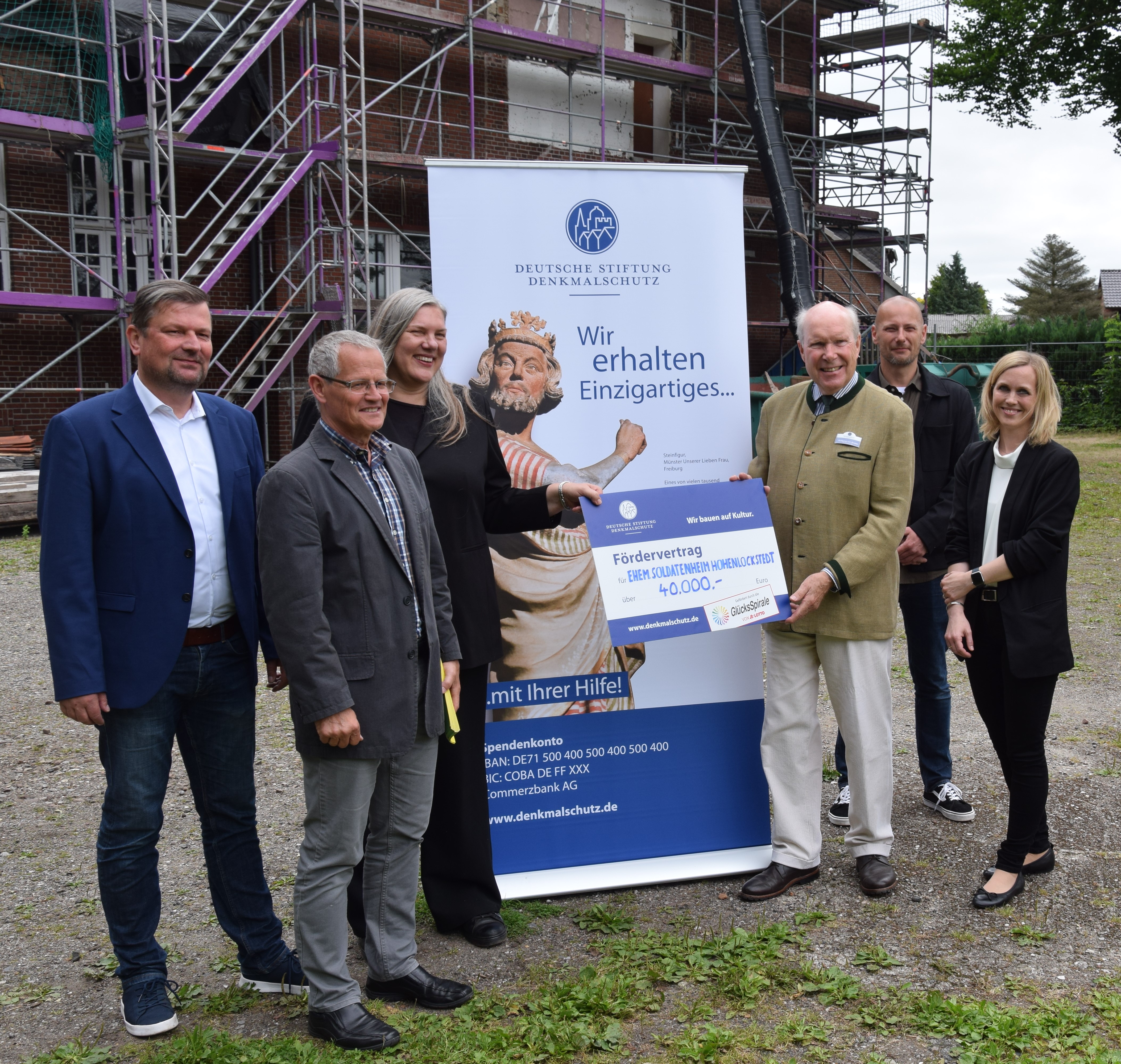 Neues Dach und neue Perspektive für das ehemalige Soldatenheim in Hohenlockstedt